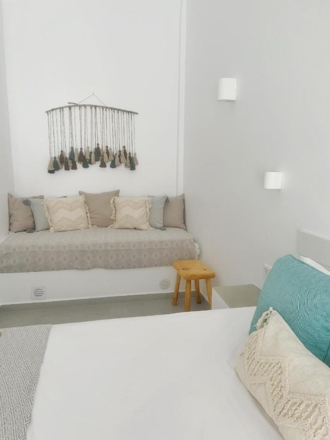 Kirki Rooms By The Sea Parikia  Ngoại thất bức ảnh