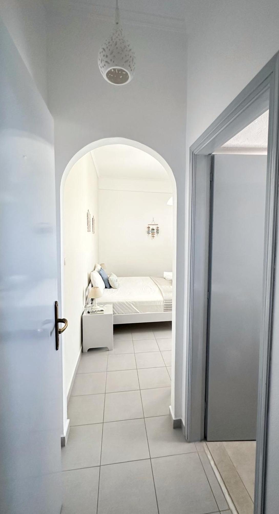 Kirki Rooms By The Sea Parikia  Ngoại thất bức ảnh