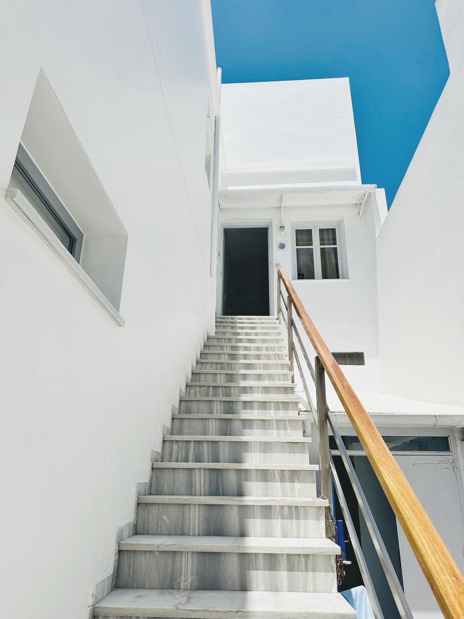 Kirki Rooms By The Sea Parikia  Ngoại thất bức ảnh